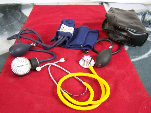 SPHYGMOMANOMETER VELCRO BLOOD PRESSURE HAND PUMP AND YELLOW STETHOSCOPE W/ CASE