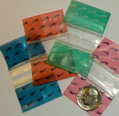 400 Swoosh baggies 1.25 x 0.75&#034; assorted colors  Mini ziplock bags  Apple 12534