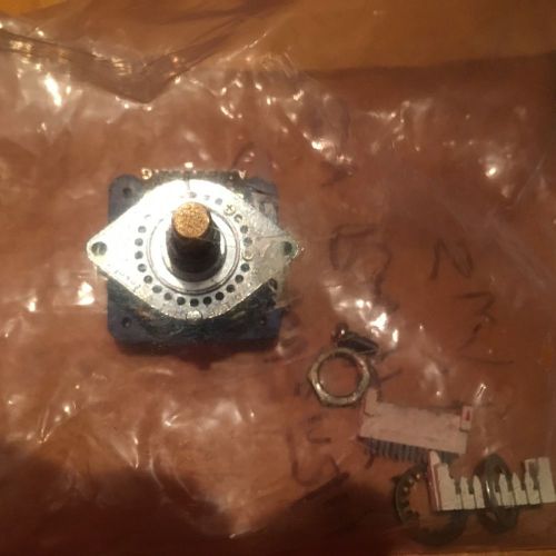 Rotary switch , Tosuku 01-H-782 NEW