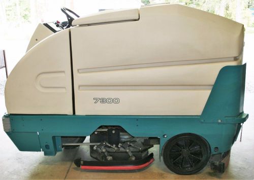 Tennant riding floor scrubber