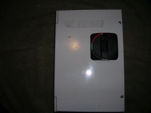 ALLEN BRADLEY DISCONNECT SWITCH 194R-NN030P3 IN 194R-FN030P3 BOX. 30A 600 V MAX.