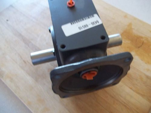 NEW HUB CITY MODEL 264 STYLE A WORM GEAR REDUCER 25:1 RATIO 56C FRAME