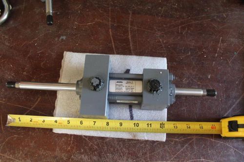 MILLER HYDRAULIC CYLINDER DH-67BXN-01.50-.0063-N11-9 NFPA ME5 3000 PSI SERIES H