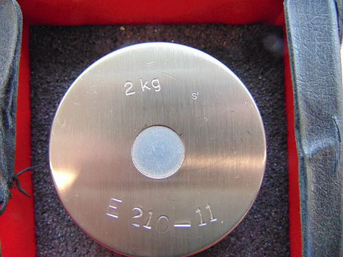 Rice Lake Calibration Weight, 2 Kg, Class 1, #210-11