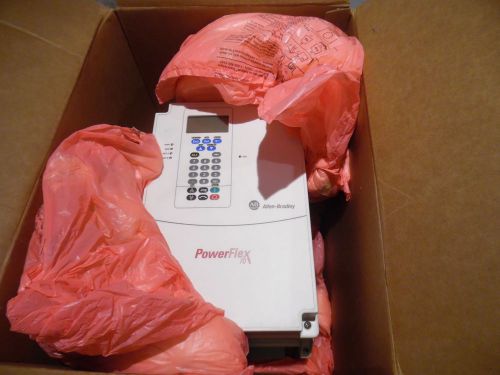 A-B Rockwell 20AD011C3AYNANC0 PowerFlex 70 AC Drive 7.5 HP 480VAC 11A  New