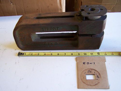 Strippit 8BN-3 C-Frame Punch Die Holder 8&#034; Throat 3&#034; Wide Rectangle Die