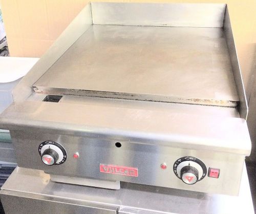 Vulcan Hart 924RE 24&#034; x 24&#034; Low Profile Heavy Duty Gas Griddle