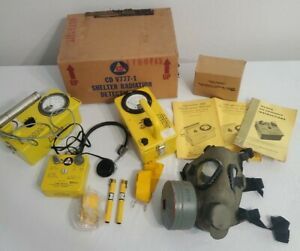 Civil Defense CD V-777-1 Radiation Detection Set with Mask &amp; Orginal Box