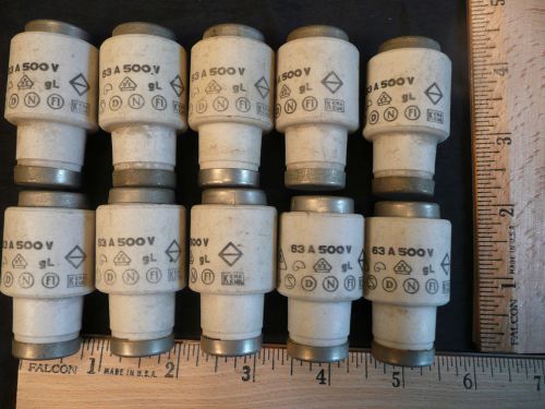 Lot of 10, 63 amp 500v  bottle fuses.