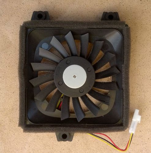 PANASONIC TH-P55VT30A FAN