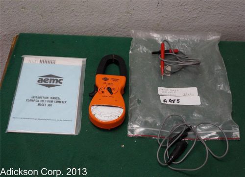 NEW AEMC MODEL 300 CLAMP ON VOLT-OHM-AMMETER !!  A985