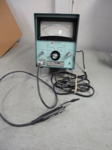 MILLIVAC INSTRUMENTS RF MILLIVOLTMETER MV-828A w/ HI IMPEDANCE PROBE