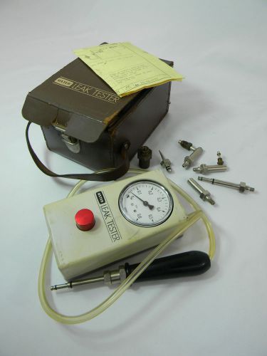 ZELLWEGER USTER LEAK TESTER NO.260502-00002 WITH PROBES &amp; CASE