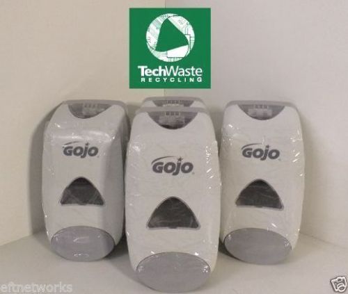 LOT OF 4 GOJO FMX-12 FOAM DISPENSER T3-D8