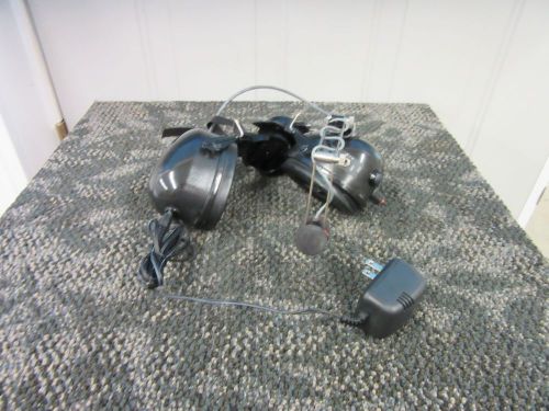 EARMARK VALCOMM VAL COMM 900 COMMUNICATION HEADSET MIC HELMET VC900-HDAHNS USED