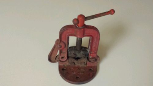 Dunlap pipe vise