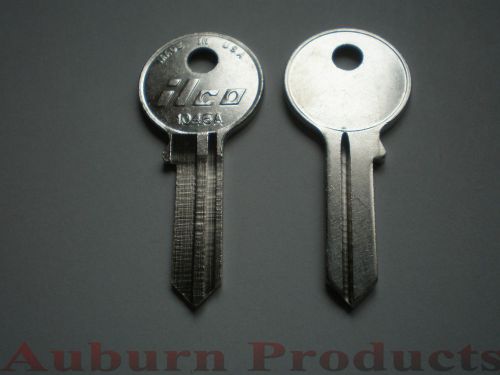 AM7 AMERICAN PADLOCK  / 12 KEY BLANKS / FREE SHIPPING / MADE IN USA