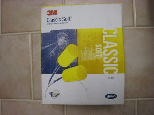 3M  CLASSIC SOFT Ear Plugs  CORDED Case of 200 Pairs  311-6001 31 Decibels