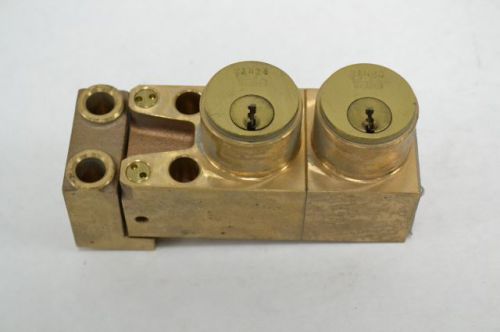 SUPERIOR INTERLOCK S105814Y PANEL MOUNT ACTUATED SWITCH LOCK SET BRASS B220861