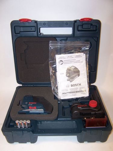 NEW Bosch GLL3-80 3-Plane Leveling/Alignment Line Generator Laser Level Kit