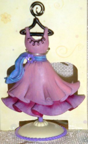 Jewelry-photo-note&#034; pink dres&#034; 6&#034; dresser display stand  new in box for sale