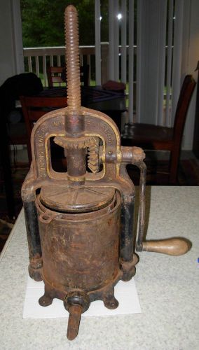 Antique 4 Quart Simmons Hardware Lard Press Sausage Fruit Wine Cider Farm Tool