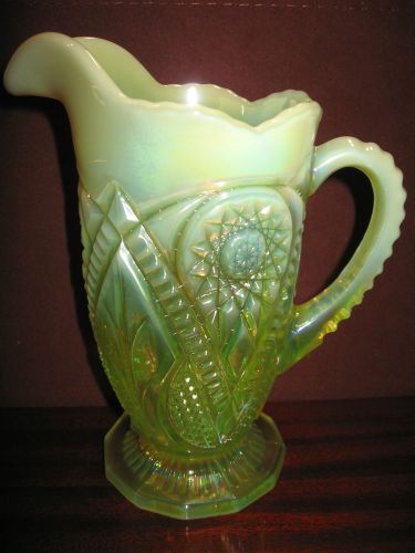 vaseline Opalescent carnival Glass water serving Pitcher Diamond Pattern uranium