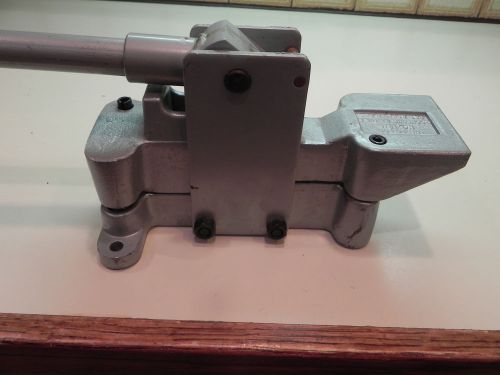 GREENLEE 1811 Little Kicker Hand-Operated Offset Bender for 3/4&#034; EMT conduit