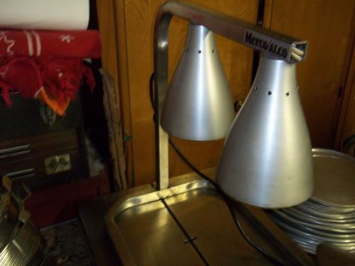 Merco dual heat lamp food warmer model b-2 500 watts unit for sale