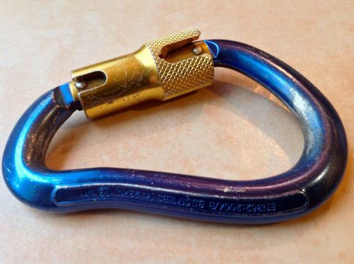 BS 5171-LBS carabiner,  SALA Climbing Gear Latched Ring