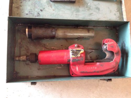 BURNDY HYDRAULIC HANDHELD REMOTE CABLE WIRE CUTTER HEAD YCC-8V