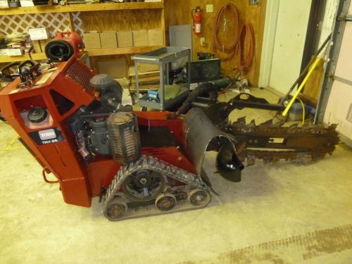 TORO DINGO TRX 26 TRNECHER WALK BEHIND