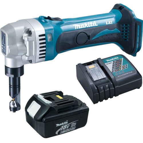 Makita LXNJO1Z 18-Volt LXT 16 Gauge Cordless Nibbler, BL1830 Battery, Charger