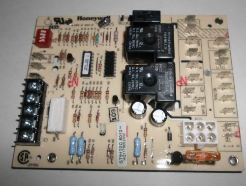 Honeywell ST9120C5013 HQ1170063HW Furnace Control Board Electronic Fan Timer