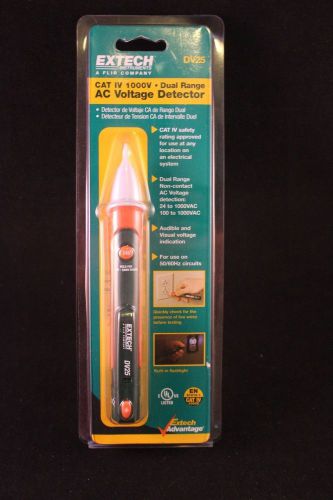 New Extech DV25 AC Voltage 2 Range Detector &amp; Flashlight 24 to 1000 VAC