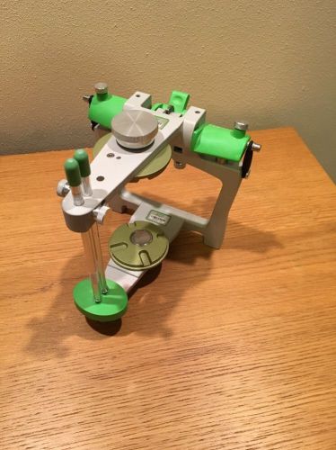 AD2 SEMI ADJUSTABLE DENTAL ARTICULATOR SIMILLAR TO PANADENT PSH RETAIL FOR 650