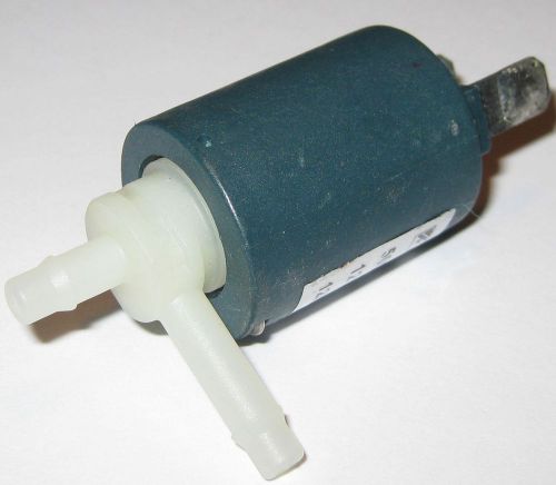 Keurig 12V Pneumatic Solenoid Plastic Valve - 4 PSI - 1/8 NPT - CEME 5000EN1