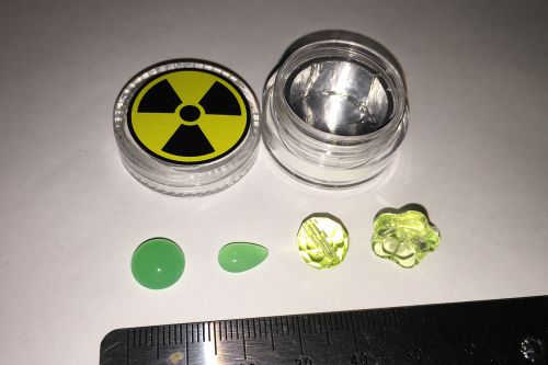 Geiger Counter Sample &amp; LEAD PIG - Uranium Vaseline Bead