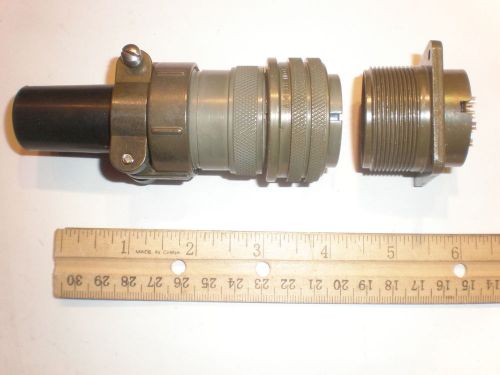 NEW - MS3106A 24-5S (SR) with Bushing and MS3102A 24-5P - 16 Pin Mating Pair