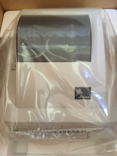 NIB Zebra LP2742 Thermal Label Barcode Printer