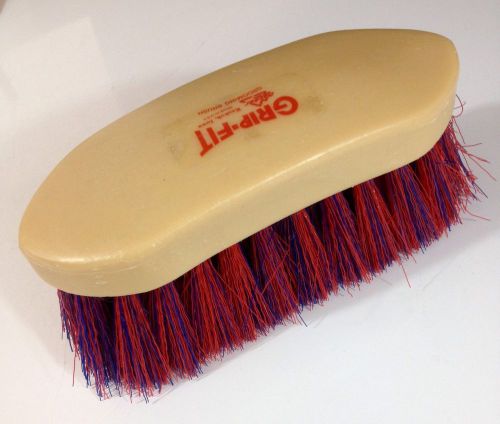 DECKER GRIP FIT GROOMING BRUSH NYLON BRISTLES 6 3/4&#034;x2 1/2&#034;x3&#034;--2&#034; Bristles