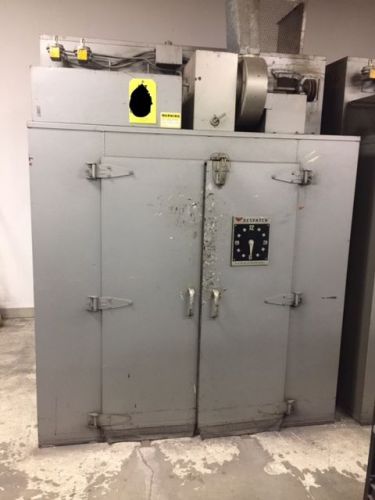 Despatch walk in powder coating oven v-39 for sale