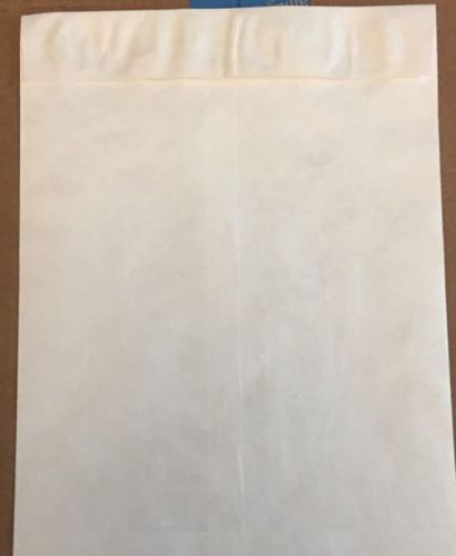9 x 12 Tyvek Envelopes - 14lb. 100/lot Peel And Stick. Buy 4 Get 1 Free .
