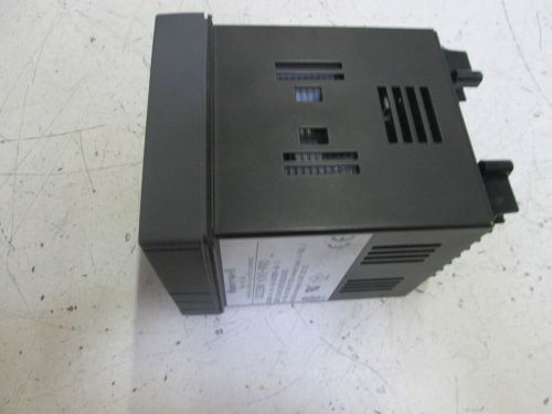 HONEYWELL DC230B-EE-0A-10-0A00000-00-0 OPERATOR INTERFACE *USED*