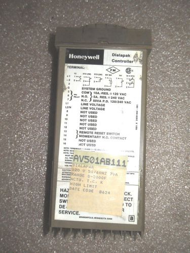 (N1-2) 1 HONEYWELL AV501AB111 TEMPERATURE CONTROLLER