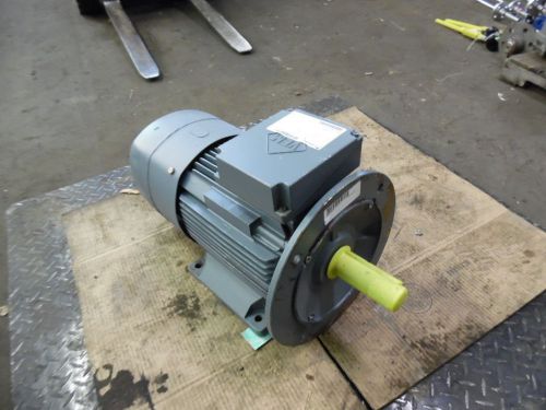 VEM 090340 MOTOR,7.5/9KW, V 380/400/460, RPM 960/1155, IP 55, NEW