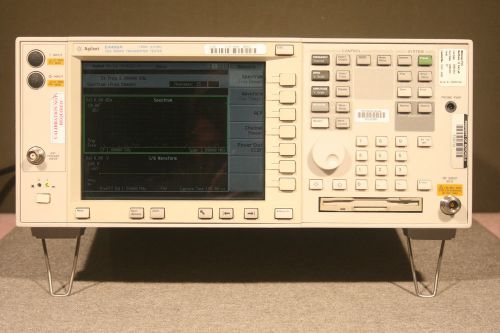 Agilent E4406A Vector Signal Analyzer Series Transmitter; Options 202, BAF,UK6