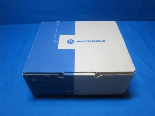 Motorola AAM50RPC9AA1AN CM200 UHF 438-470Mhz 4 Channels 25-40W - NEW