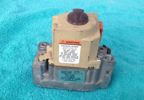 Honeywell vr8204m 1075 furnace gas valve for sale