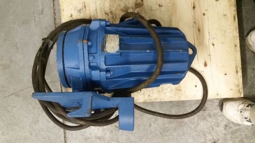 Piranha 5 submersible grinder pump